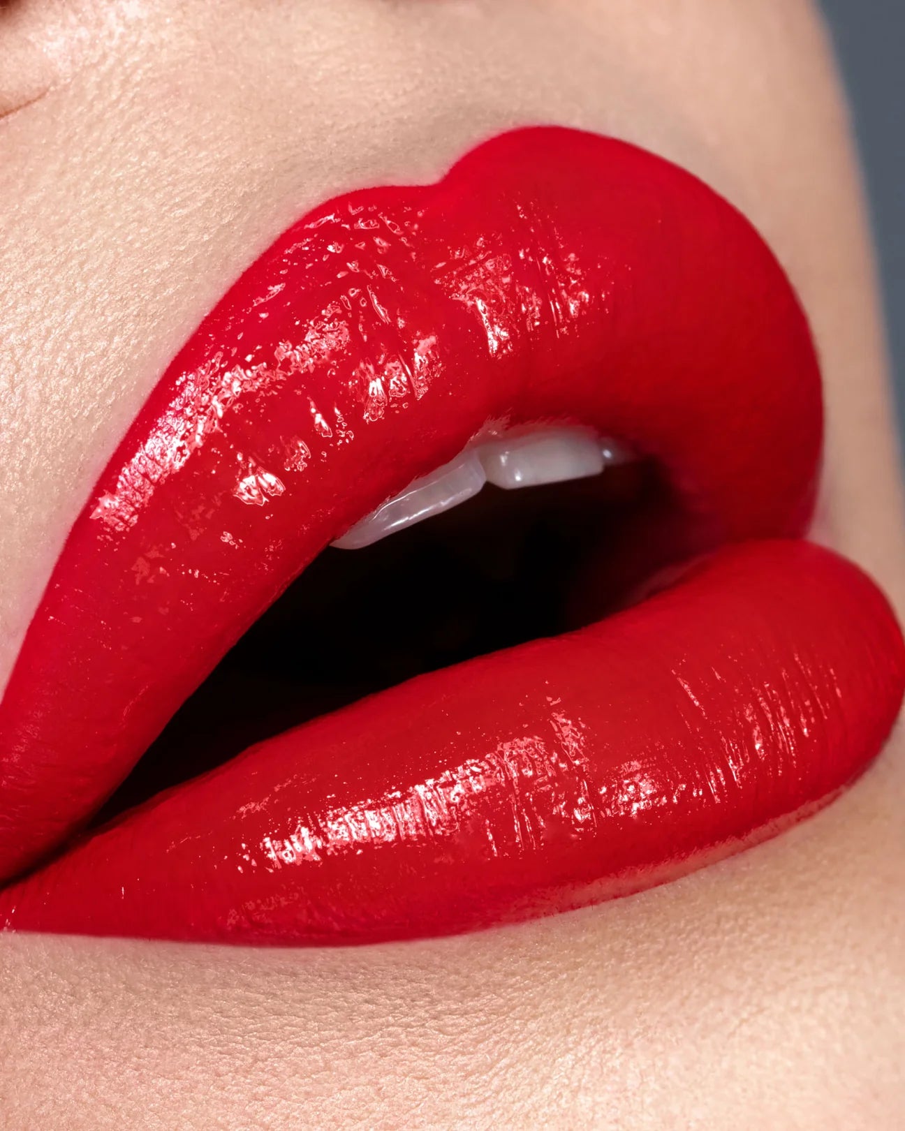 LIP BONDAGE - Rossetto Liquido Vinilico