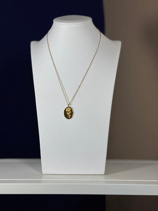 Collana Dorata con Ciondolo a Rosa