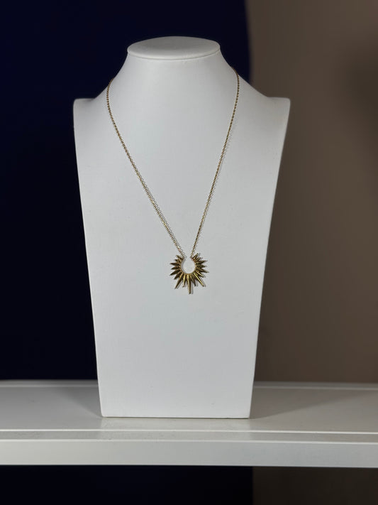 Collana Dorata con Ciondolo Sole
