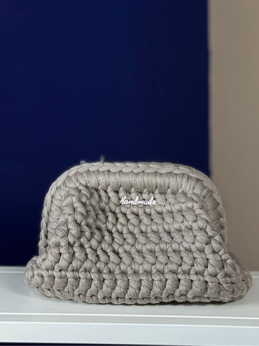 Borsa Clutch realizzata a mano (uncinex)